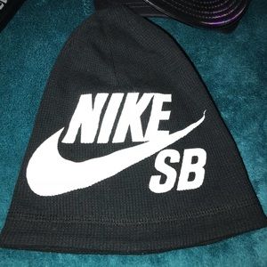 Boys Nike SB beanie black/white (onesize)
